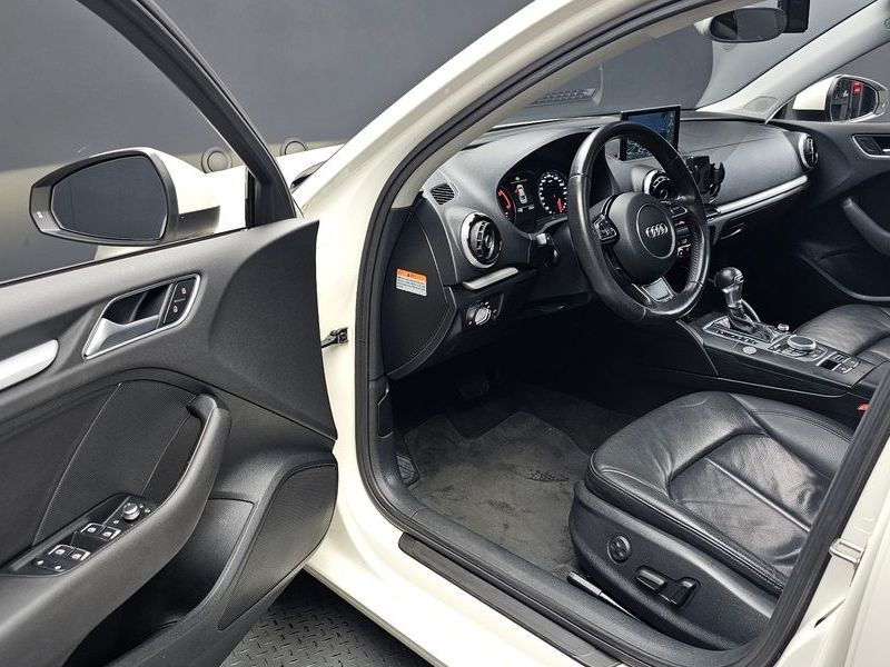 2015 Audi A3 35 TDI Dynamic 8V photo 10