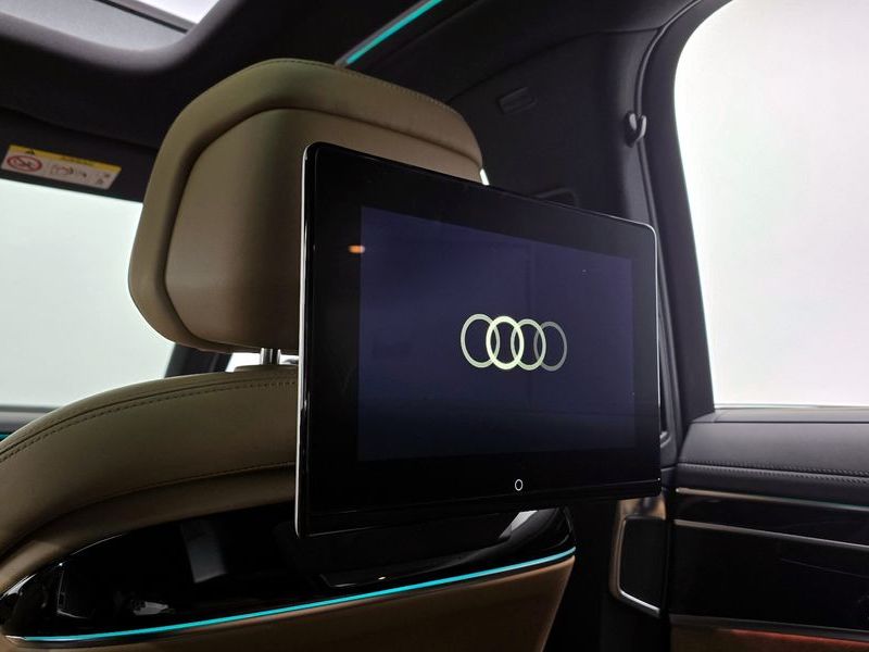 2021 Audi A8 55 TFSI Quattro LWB photo 19
