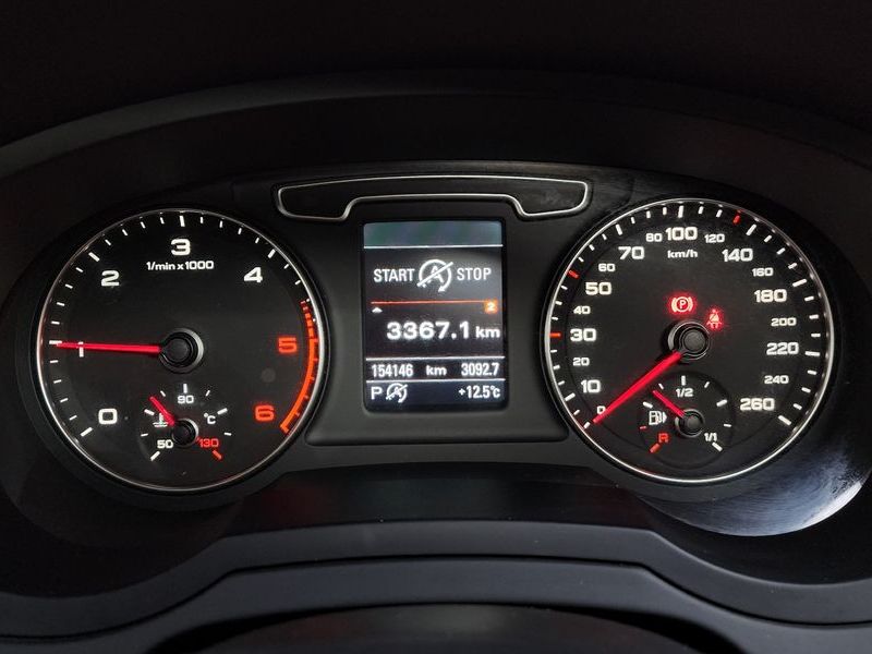 2014 Audi Q3 2.0 TDI Quattro Offroad 8U photo 8