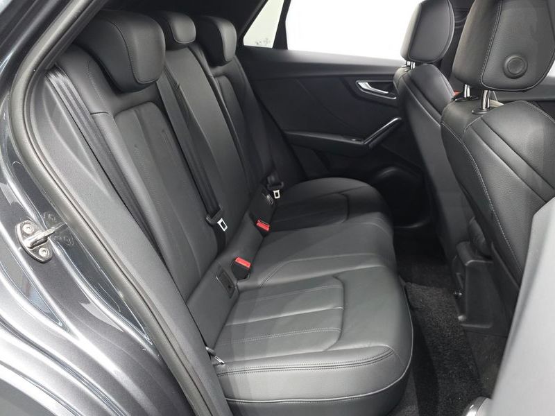2023 Audi Q2 35 TDI Premium photo 12