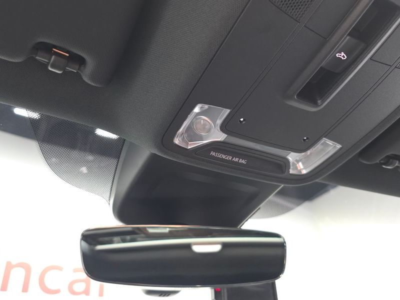 2023 Audi Q2 35 TDI Premium photo 19