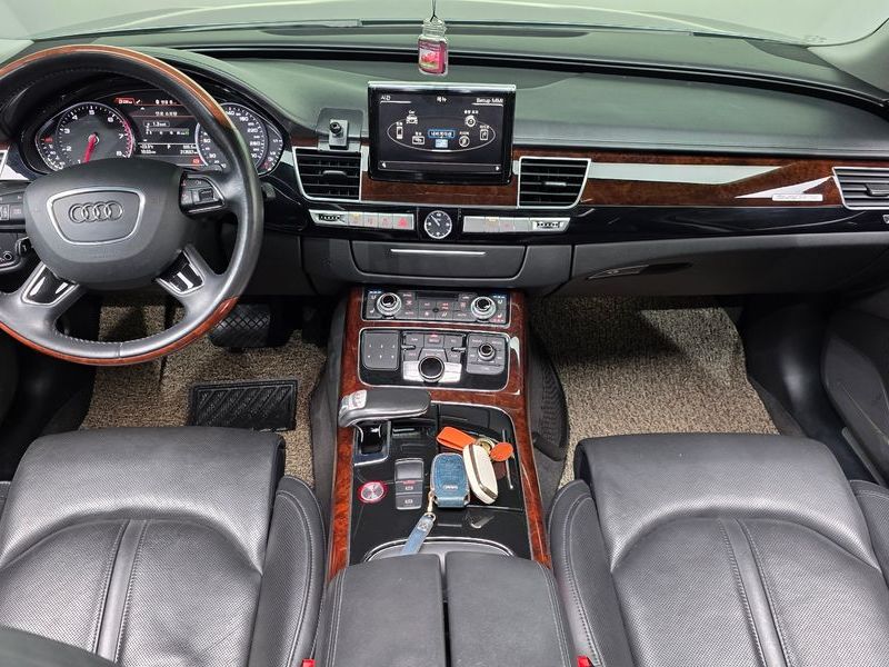 2013 Audi A8 3.0 TFSI Quattro LWB D4 photo 7