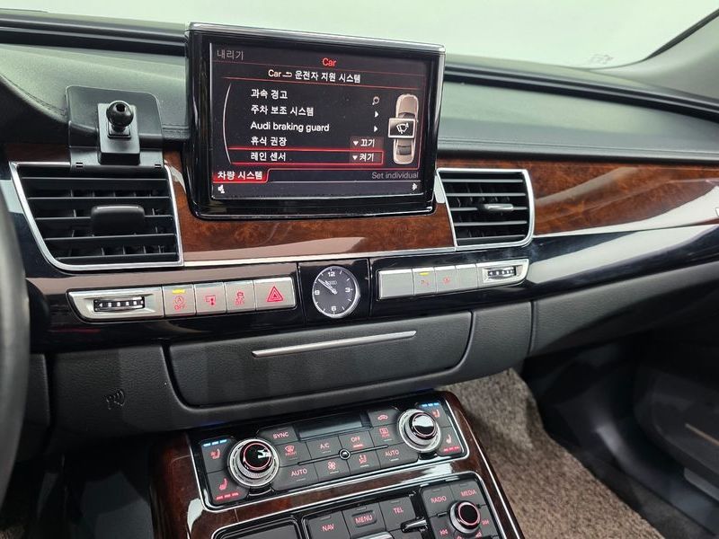 2013 Audi A8 3.0 TFSI Quattro LWB D4 photo 14