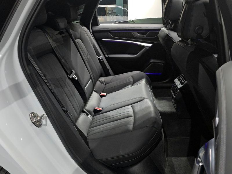 2022 Audi A6 40 TDI Premium photo 12