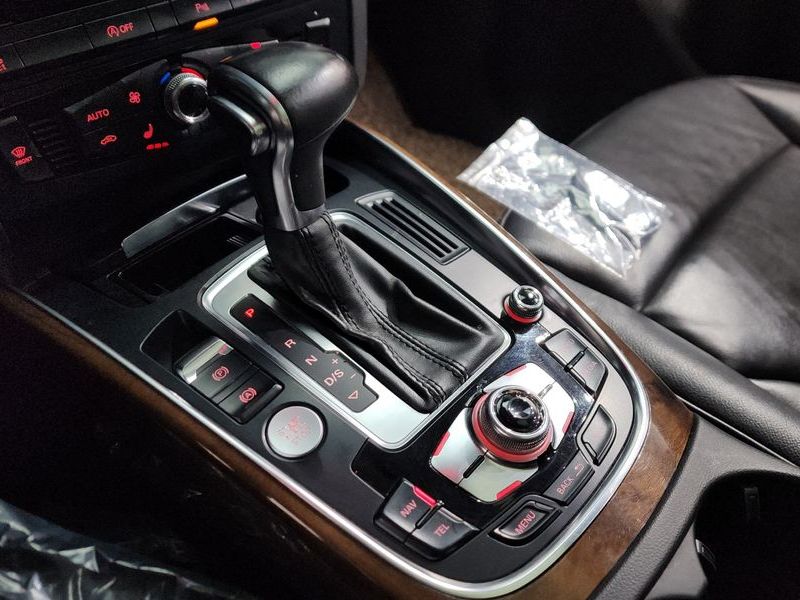 2015 Audi Q5 35 TDI Quattro Dynamic 8R photo 9