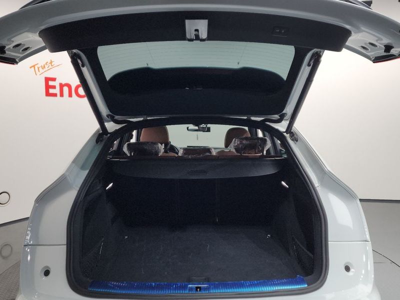 2023 Audi Q5 40 TDI Quattro Premium Sportback photo 20