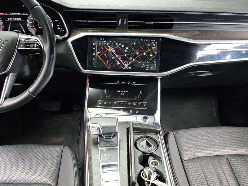 2021 Audi A6 45 TFSI Premium photo 13