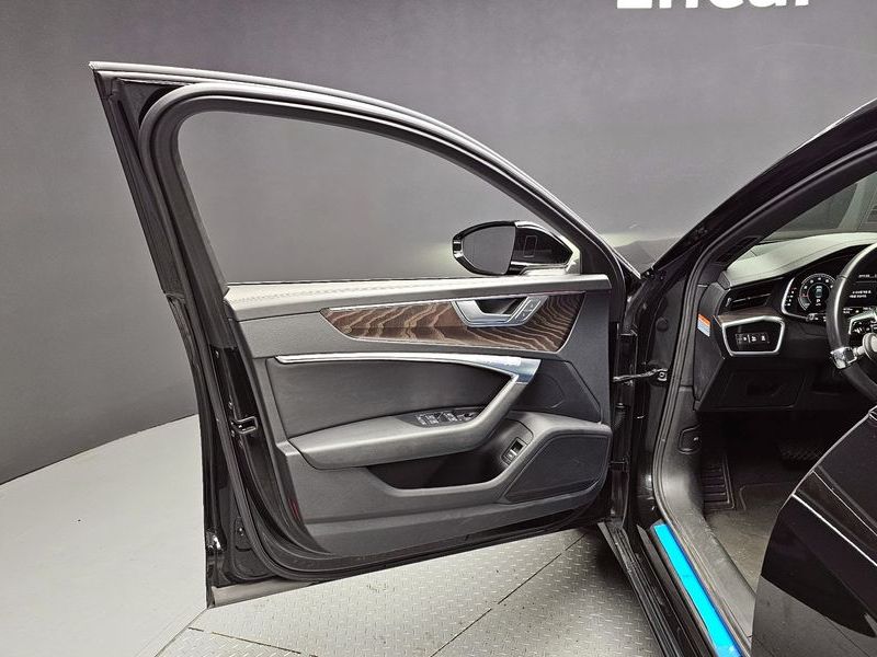2021 Audi A6 45 TFSI Premium photo 24