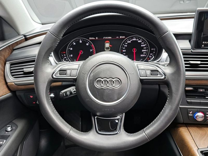 2012 Audi A7 3.0 TFSI Quattro Dynamic 4G photo 12