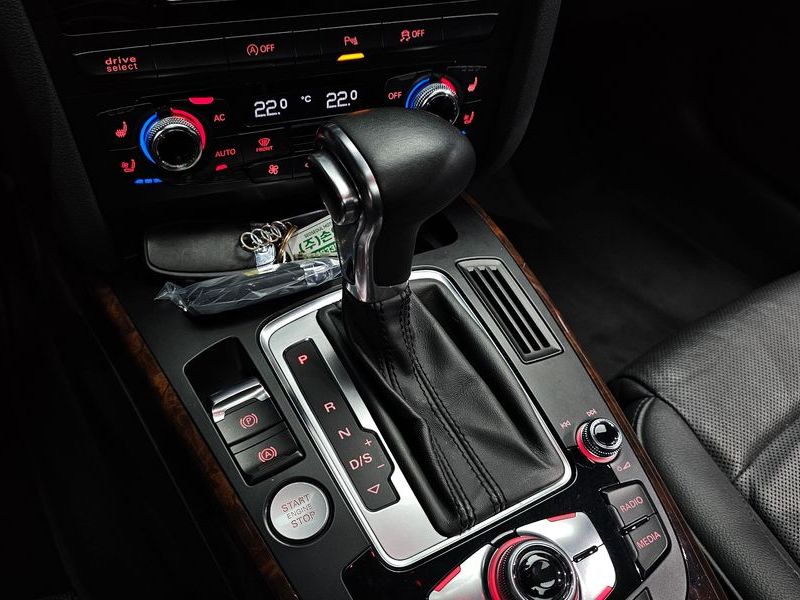 2013 Audi A5 2.0 TDI Quattro dynamic Sportback 8TA photo 9
