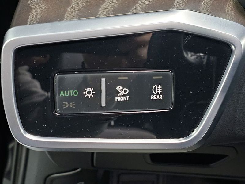 2021 Audi A6 40 TDI Premium photo 12