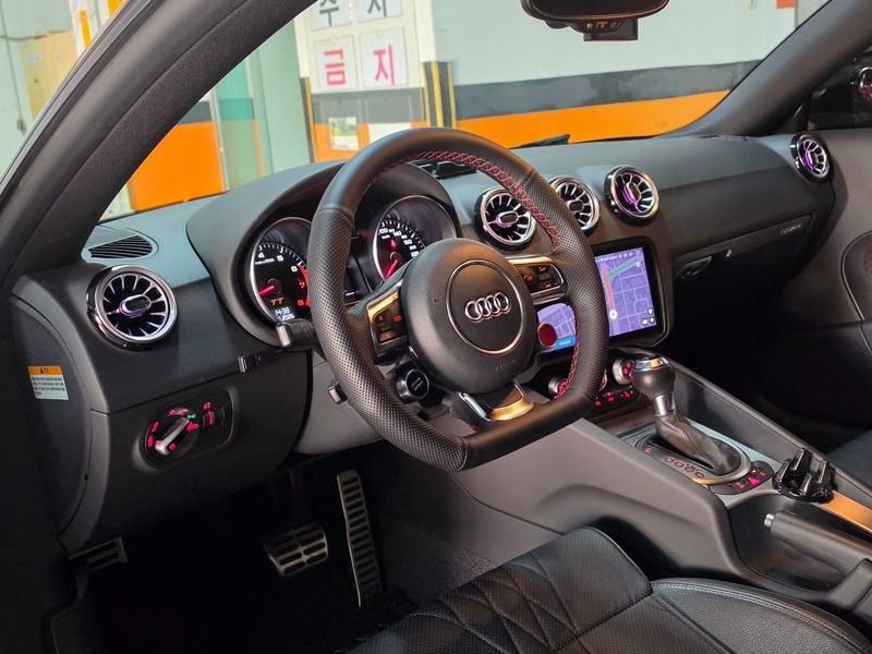 2014 Audi New TT Coupe 2.0 TFSI Quattro 8J photo 14