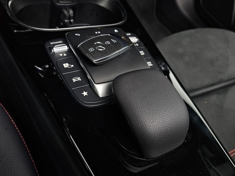 2021 Mercedes-Benz A-Class CLA250 4MATIC photo 18