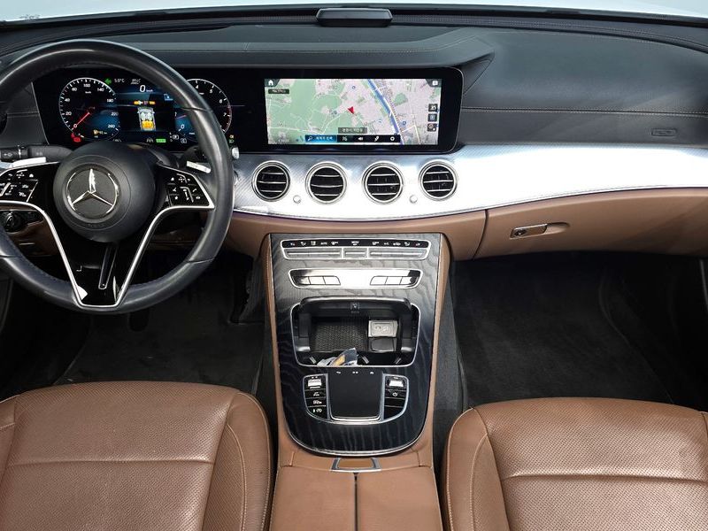 2021 Mercedes-Benz E-Class E350 4MATIC Avantgarde photo 7