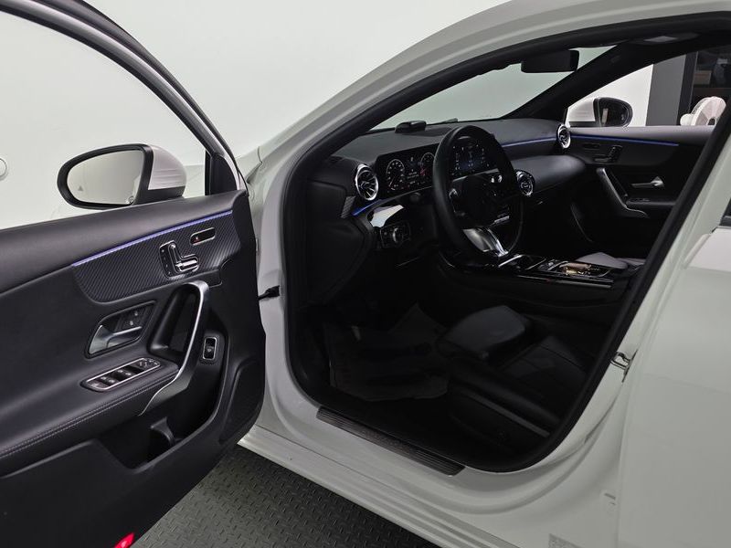 2024 Mercedes-Benz A-Class A220 Sedan photo 10