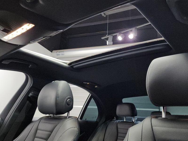 2023 Mercedes-Benz E-Class E220d 4MATIC AMG Line photo 19