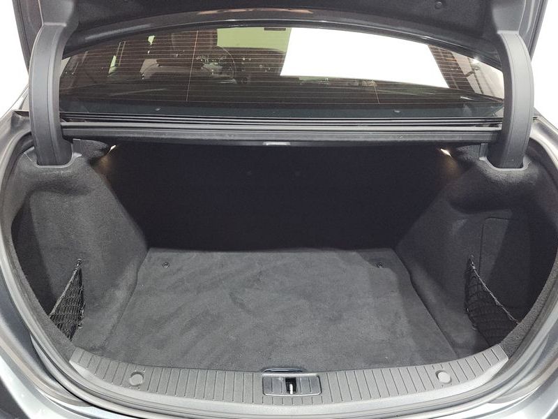 2020 Mercedes-Benz S-Class S350 d 4MATIC AMG Line photo 19