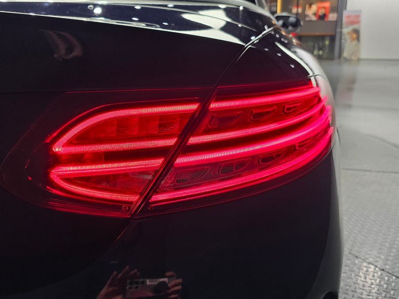2021 Mercedes-Benz C-Class C200 Cabriolet photo 23