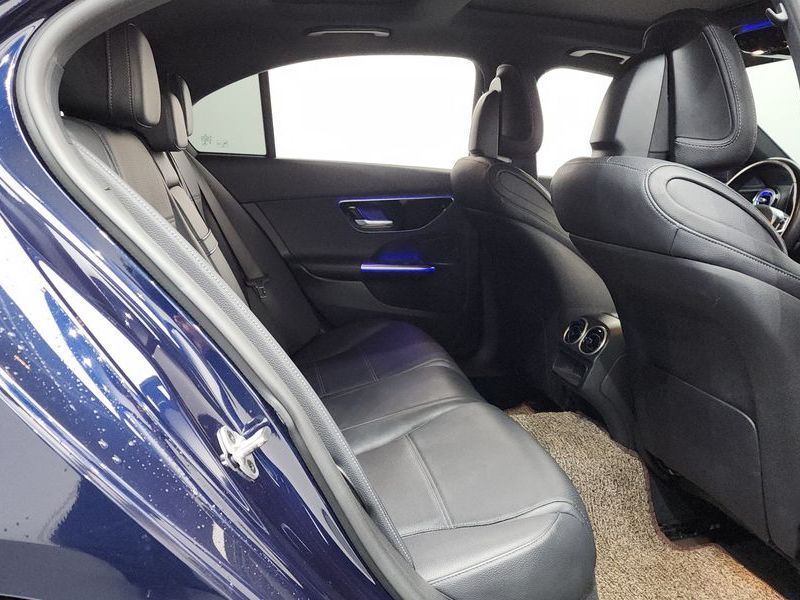 2022 Mercedes-Benz C-Class C200 4MATIC Avantgarde photo 11
