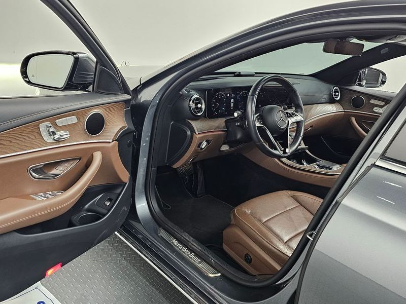 2023 Mercedes-Benz E-Class E250 Exclusive photo 10