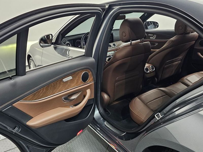 2023 Mercedes-Benz E-Class E250 Exclusive photo 20