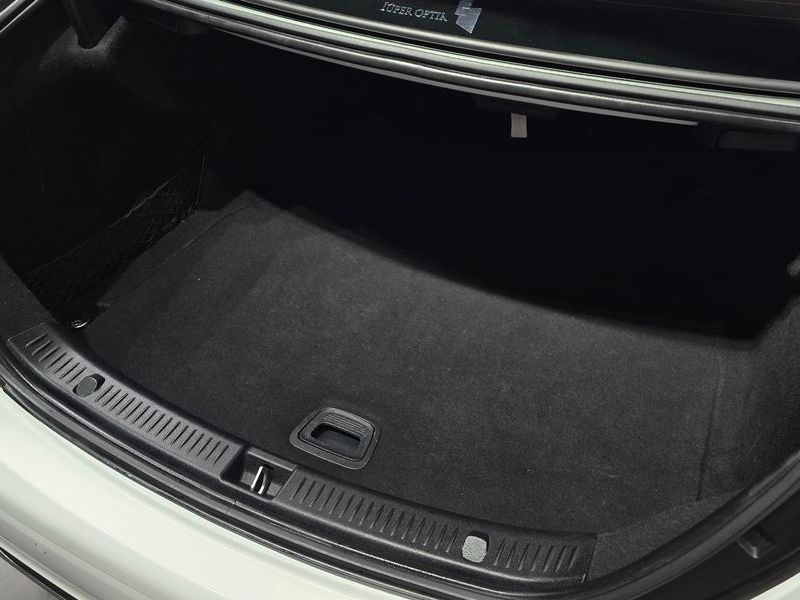 2020 Mercedes-Benz E-Class E300 4MATIC Exclusive photo 21