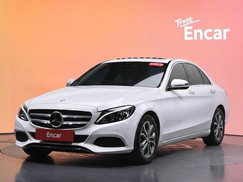 2016 Mercedes-Benz C-Class C220 d Avantgarde photo 1