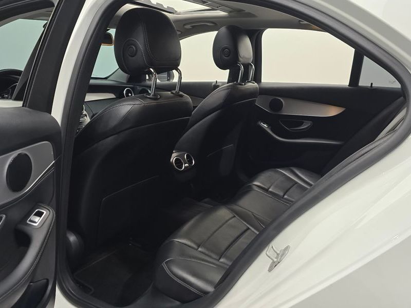 2016 Mercedes-Benz C-Class C220 d Avantgarde photo 12