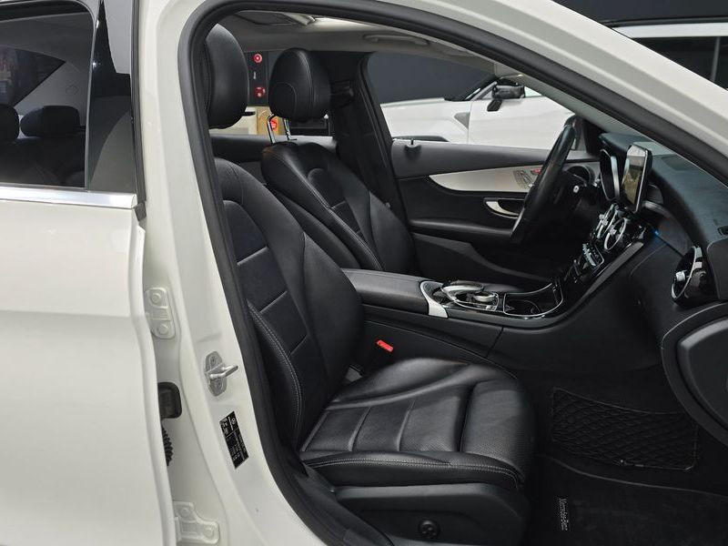 2016 Mercedes-Benz C-Class C220 d Avantgarde photo 27