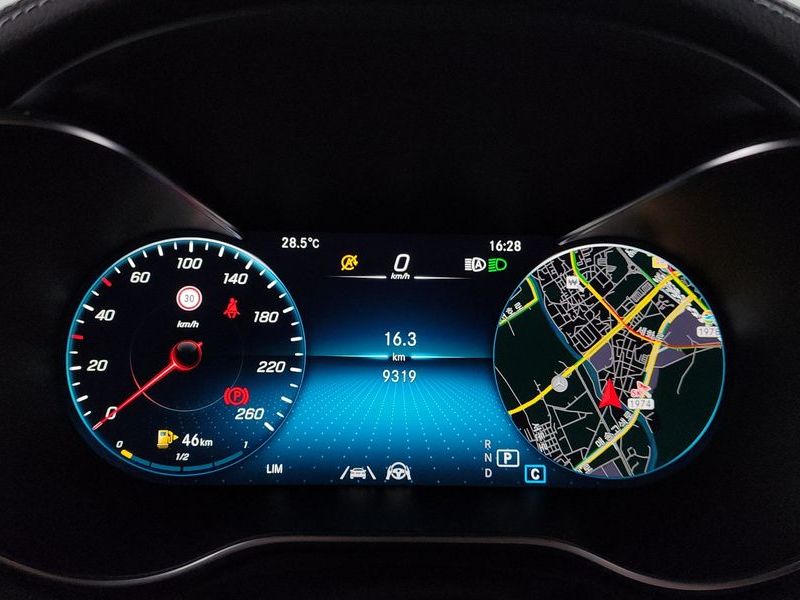2022 Mercedes-Benz C-Class GLC300 4MATIC photo 8