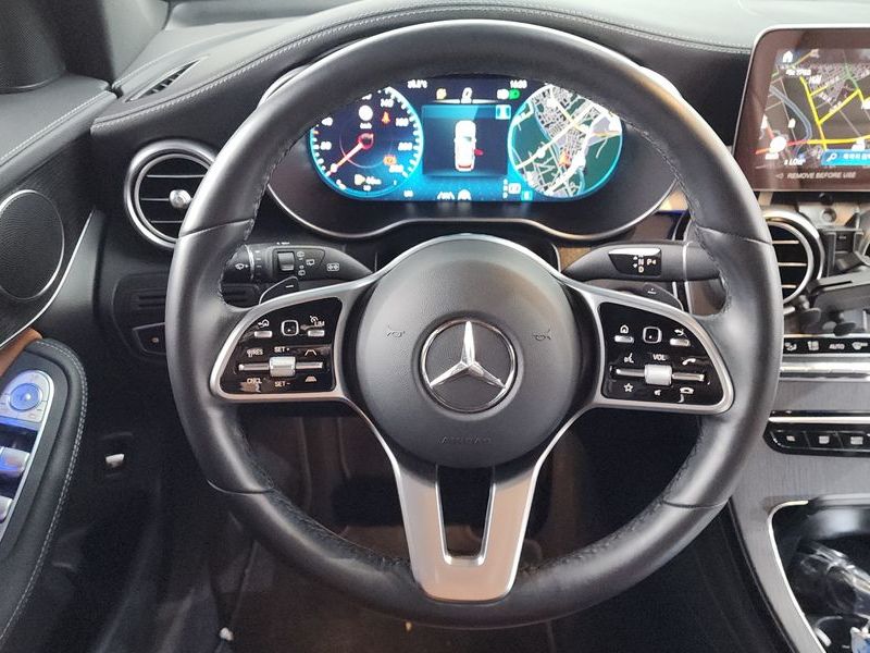 2022 Mercedes-Benz C-Class GLC300 4MATIC photo 13