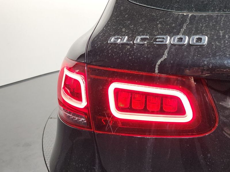 2022 Mercedes-Benz C-Class GLC300 4MATIC photo 23