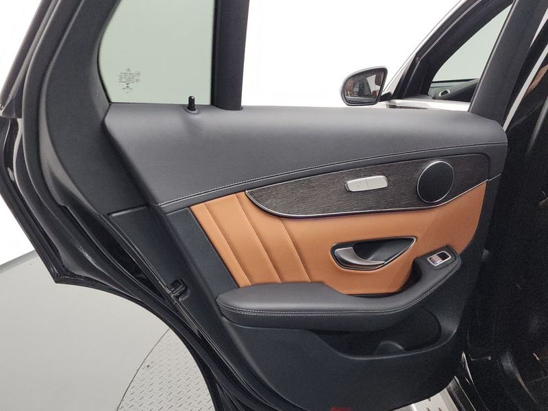 2022 Mercedes-Benz C-Class GLC300 4MATIC photo 25