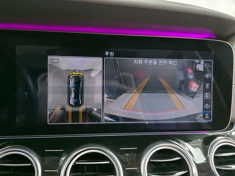 2017 Mercedes-Benz E-Class E400 4MATIC Exclusive photo 15