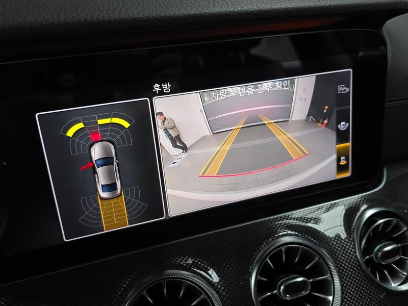 2020 Mercedes-Benz S-Class CLS300d AMG Line photo 15