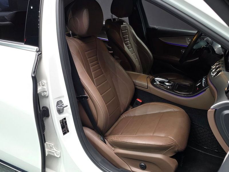 2018 Mercedes-Benz E-Class E200 Avantgarde photo 10