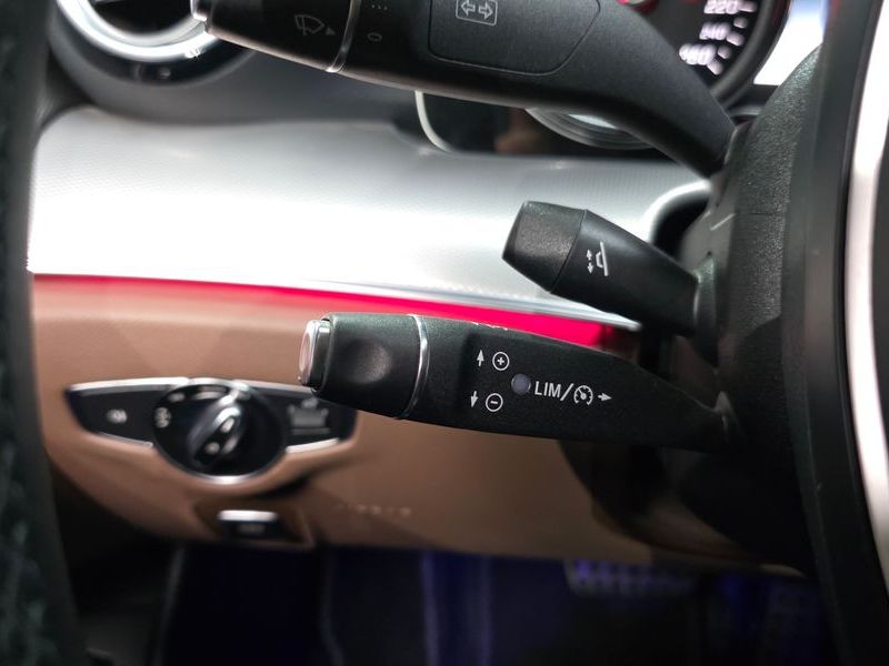 2018 Mercedes-Benz E-Class E200 Avantgarde photo 18