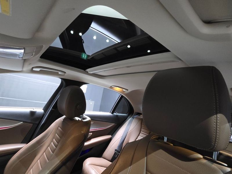 2018 Mercedes-Benz E-Class E200 Avantgarde photo 19