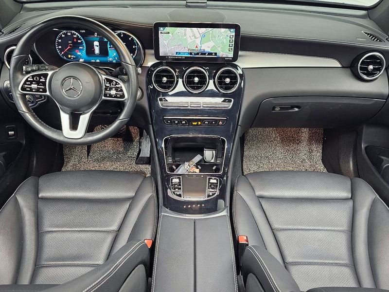 2022 Mercedes-Benz C-Class GLC220 d 4MATIC photo 7