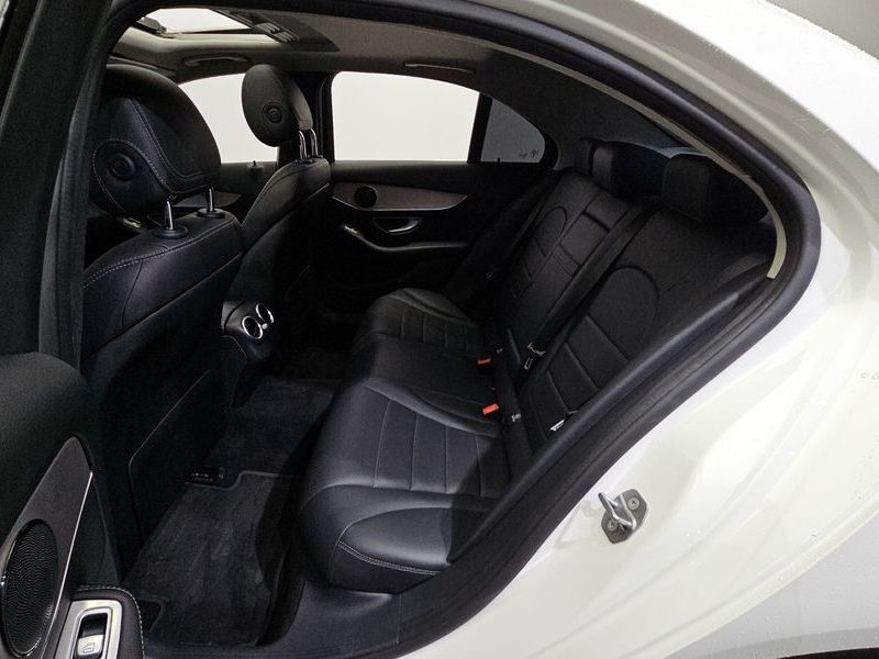2018 Mercedes-Benz C-Class C200 Avantgarde photo 11