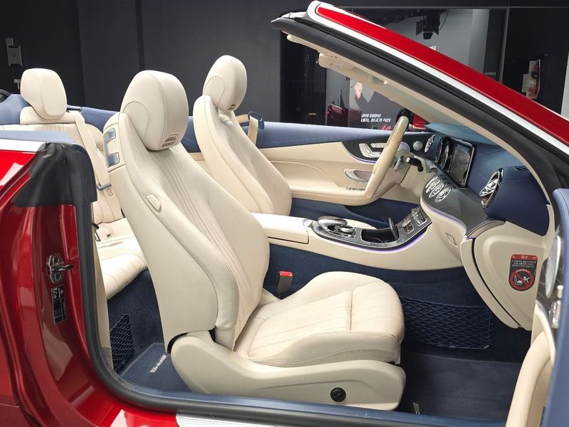 2018 Mercedes-Benz E-Class E220d Cabriolet photo 11