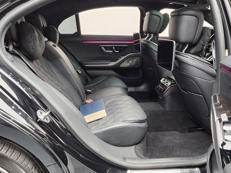 2022 Mercedes-Benz S-Class S500L 4MATIC photo 11
