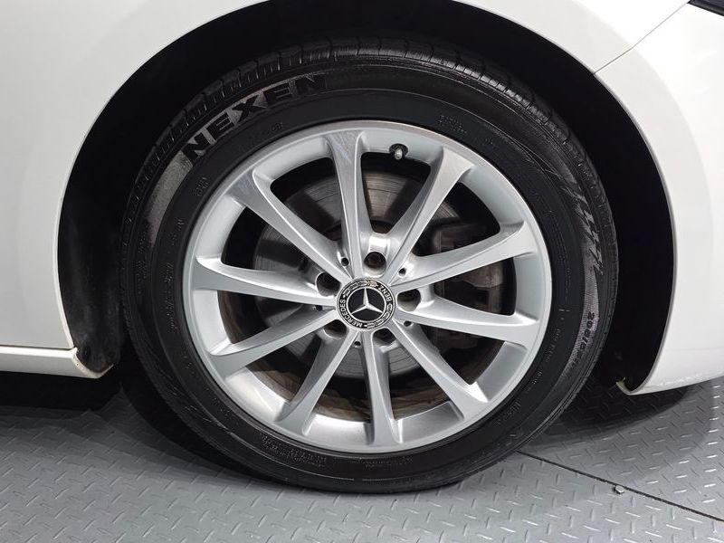 2020 Mercedes-Benz A-Class A220 Sedan photo 21