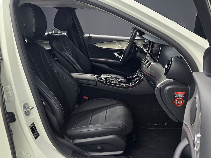 2018 Mercedes-Benz E-Class E200 Avantgarde photo 10