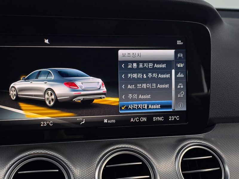 2018 Mercedes-Benz E-Class E200 Avantgarde photo 20