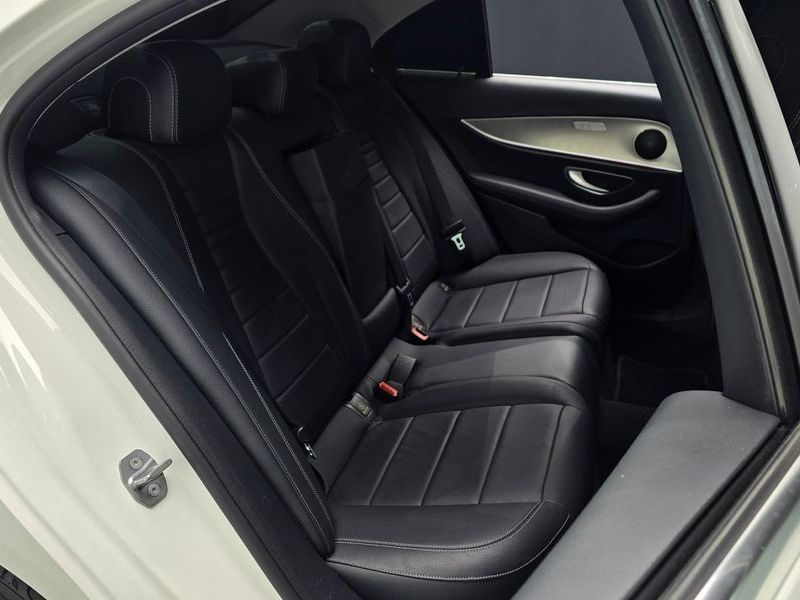 2018 Mercedes-Benz E-Class E200 Avantgarde photo 26