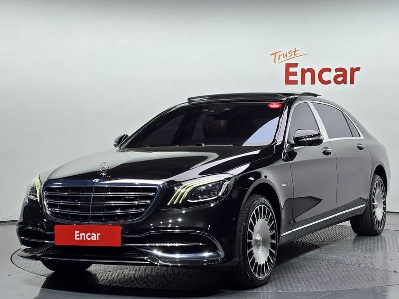 2018 Mercedes-Benz S-Class Maybach S560 4MATIC photo 1
