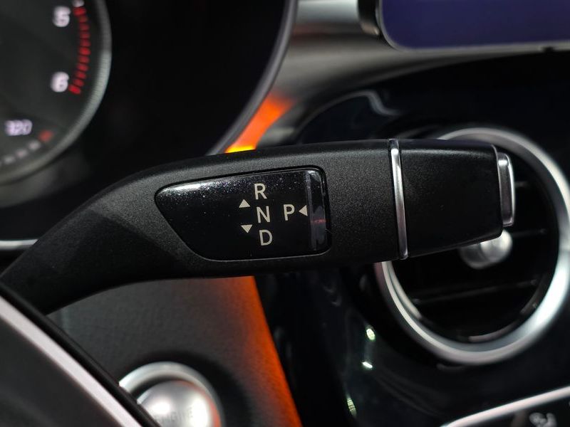 2016 Mercedes-Benz C-Class C220 d Avantgarde photo 9