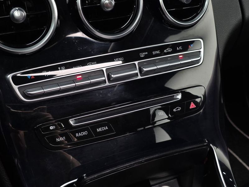 2016 Mercedes-Benz C-Class C220 d Avantgarde photo 30