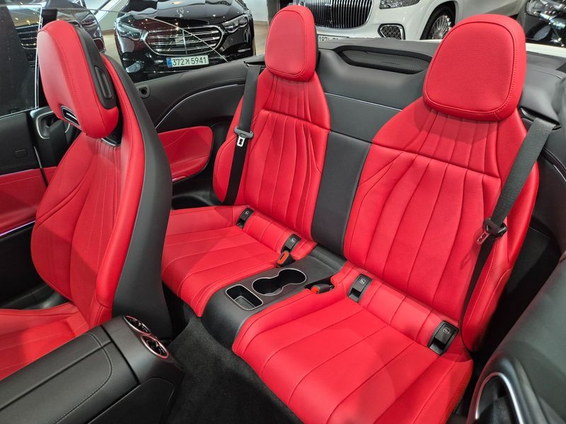 2026 Mercedes-Benz E-Class CLE200 Cabriolet photo 11